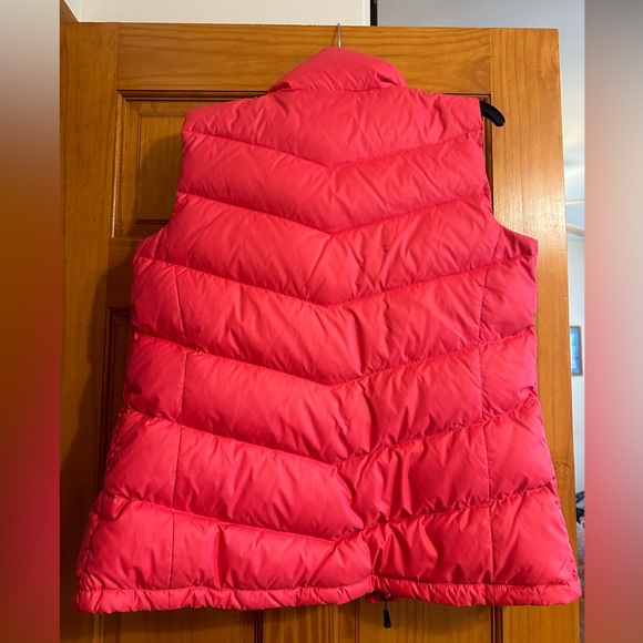 EUC North Face Puffer Vest - Picture 5 of 6